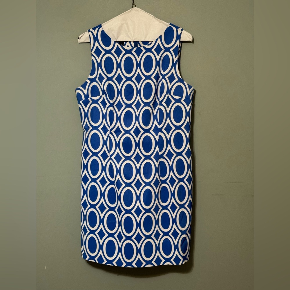 Elegant Blue and White Patterned Mini Dress